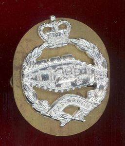 Royal Tank Regiment staybright beret badge
