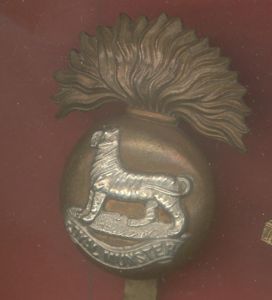Irish Royal Munster Fusiliers WW1 OR's cap badge