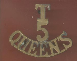 T / 5 / QUEEN'S Queen's Royal West Surrey Regt. …