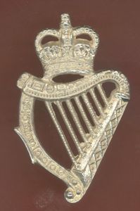 London Irish Rifles Officer's caubeen badge