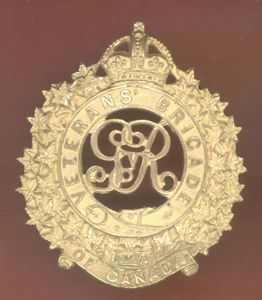 Canadian Veteran's Brigade (Imperial Veteran's Association) Officer's Cap Badge