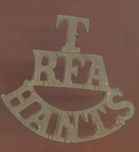 T / RFA / HANTS Royal Field Artillery shoulder title