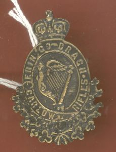 Irish Militia Carlow Rifles Victorian glengarry badge