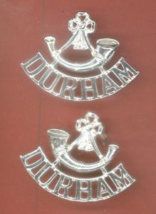 Bugle / DURHAM staybright shoulder titles
