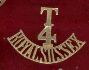 T / 4 / ROYAL SUSSEX WW1 shoulder title