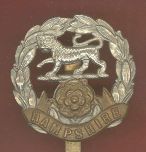 Hampshire Regiment WW1 OR's cap badge