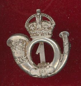 Scottish 1st Lanarkshire Rifle Volunteers Officer's field service cap badge