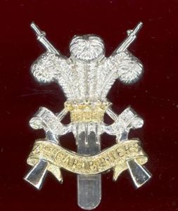 3rd Carabiniers staybright cap badge