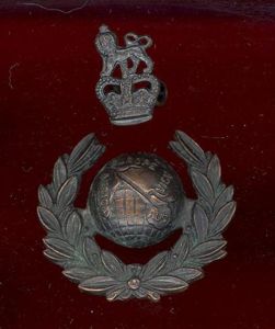 Royal Marines Officer's Lovat dress cap badge