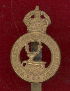 The Hertfordshire Regiment WW1 OR's cap badge