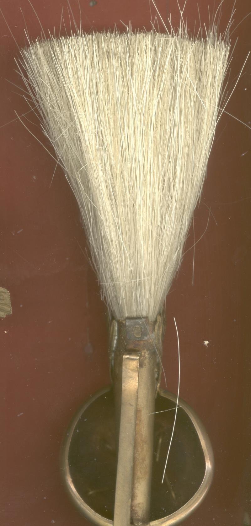 Royal Artillery Officer's Full Dress Busby Grenade & Plume — image 2