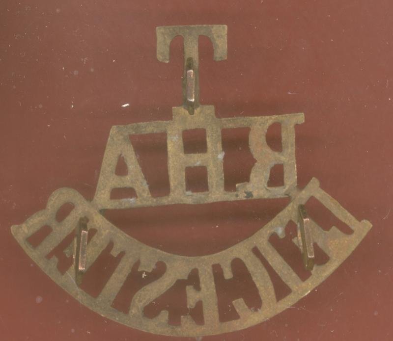 T / RHA / LEICESTER WW1 shoulder title — image 2