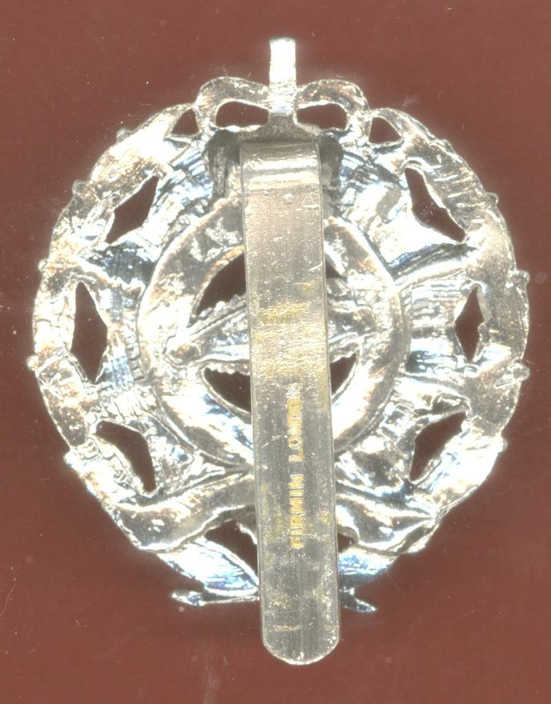 North Somerset Yeomanry / 44 RTR staybright cap badge — image 2