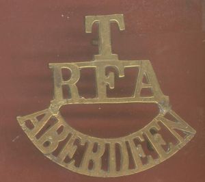 Scottish T / RFA / ABERDEEN WW1 shoulder title