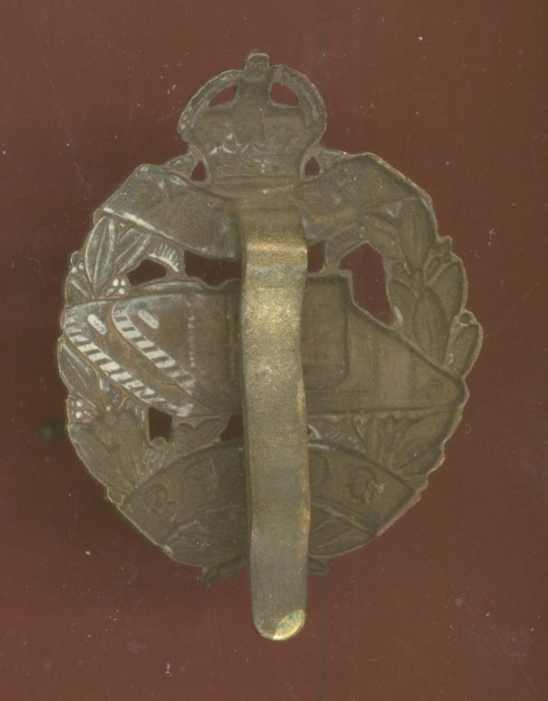 Tank Corps WW1 cap badge — image 2