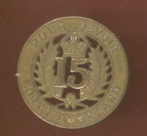 15th South Auckland Regt New Zealand Officer cap badge