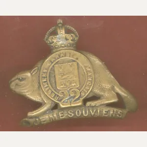 Canadian 22nd Regiment Canadien Francais WW1 CEF cap badge