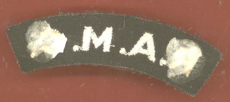 R.A.M.C. Royal Army Medical Corps cloth shoulder title — image 2
