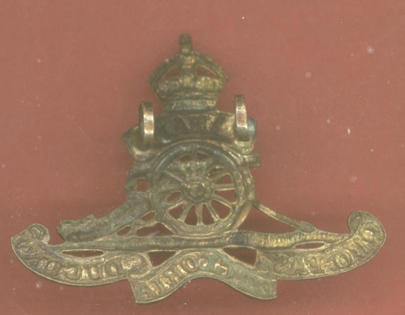 Canadian Field Artillery beret badge — image 2
