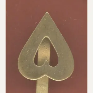 5th King's African Rifles Arabic cap badge numeral