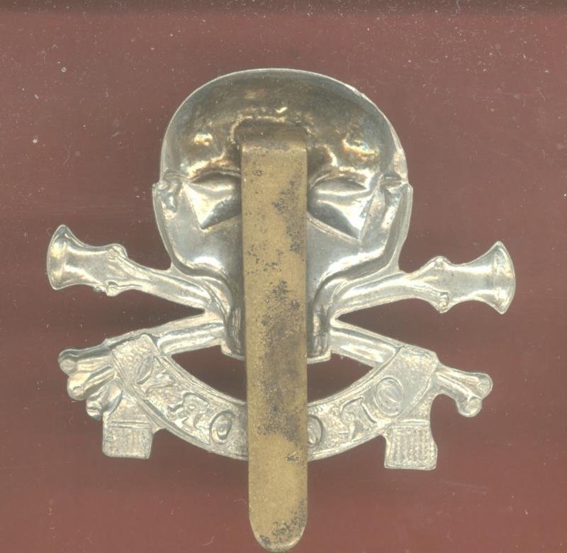 17th/21st Lancers OR's Motto badge — image 2