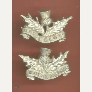 Scottish Royal Scots Pipers collar badges