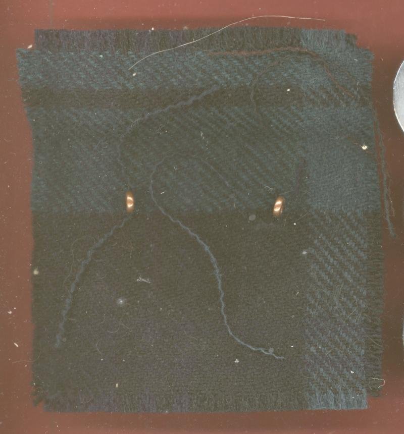 Scottish Black Watch Royal Hldrs WW1 OR's glengarry badge — image 2