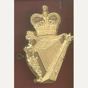 Irish Ulster Defence Regiment Piper's Caubeen Badge