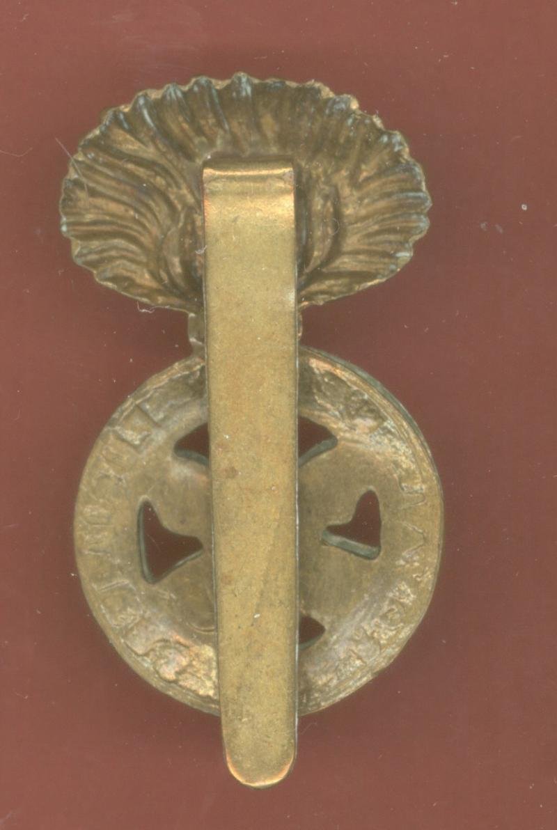 Royal Welsh Fusiliers WW1 OR's cap badge — image 2