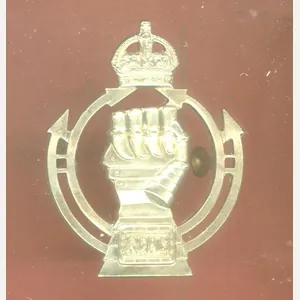 Royal Canadian Armoured Corps beret badge