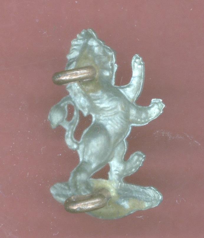 5th Haytor V. B. Devonshire Regiment ? collar badge — image 2