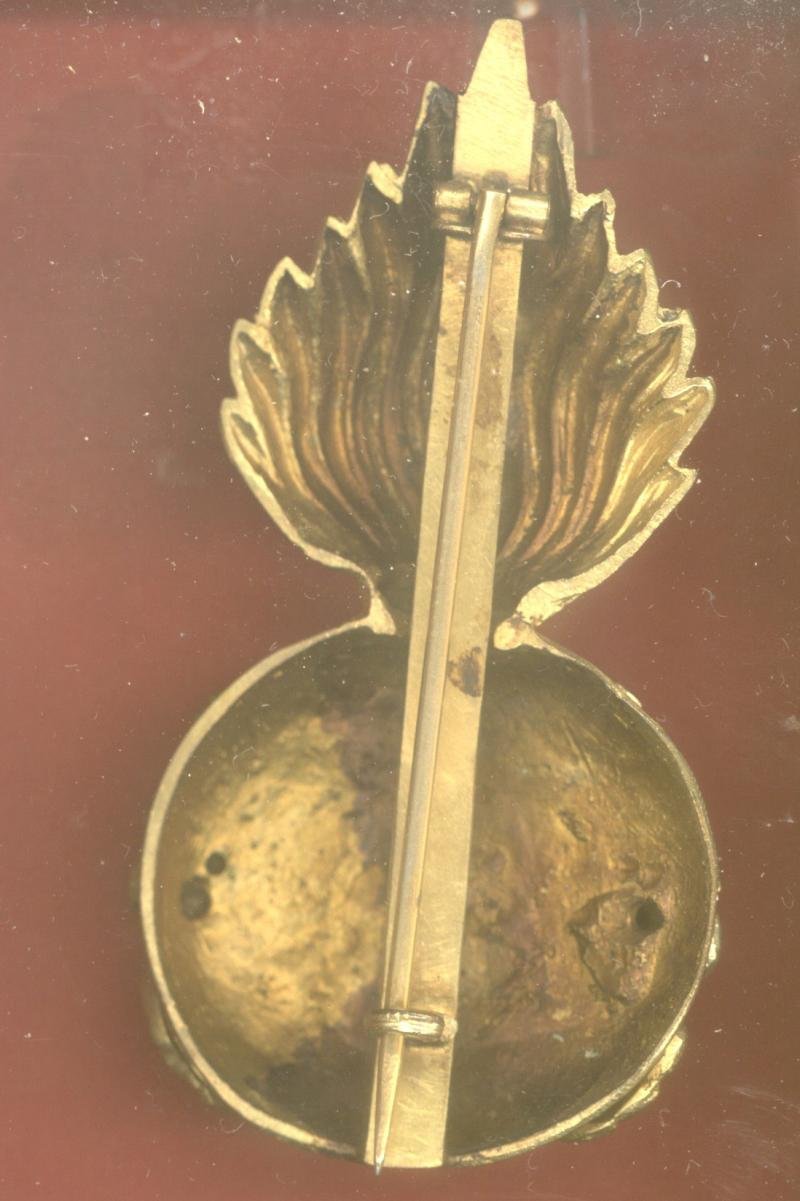 Scottish Royal Scots Fusiliers Officer's F.S.helmet / glengarry badge — image 2