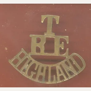 T / RE / HIGHLAND WW1 shoulder title