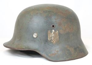 WW2 German M35 steel helmet early NS64 - re-issue single …
