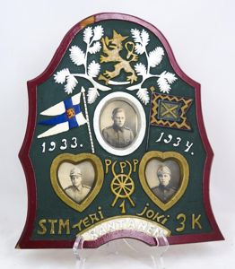 Pre-war 1930s Finnish army photo frame - PPP1