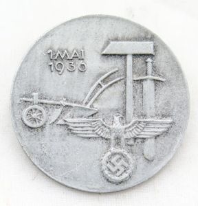 German Third reich period day badge 1.Mai 1936