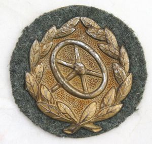 WW2 German Wehrmacht front-line vehicle driver profiency badge - gold