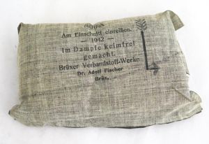 WW2 German Wehrmacht long 1st aid packet -1942