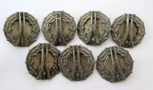 Pre-war Finnish army M/33 expert marksman badge rifle- EM`s version