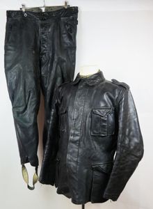 Post-war Finnish army M36 2nd pattern leather suit - Tanker …