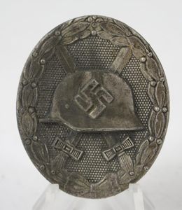 WW2 German Woundbadge in Silver - Klein&Quenzer