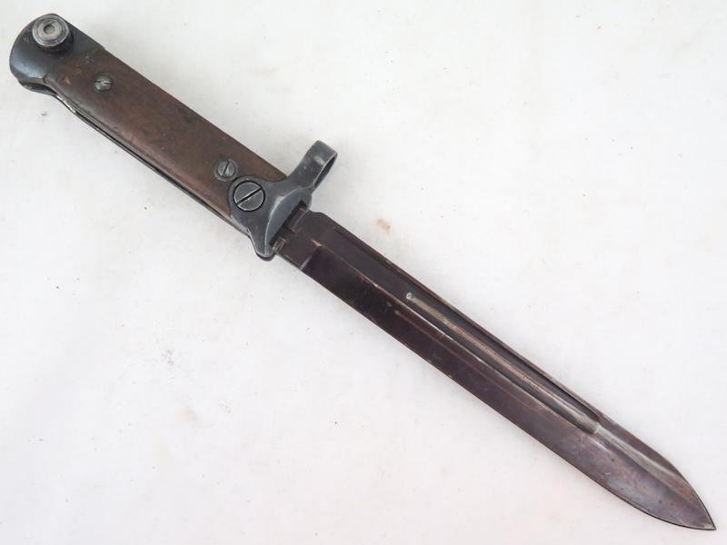 WW2 Italian Carcano M38 carbine folding side arm — image 4