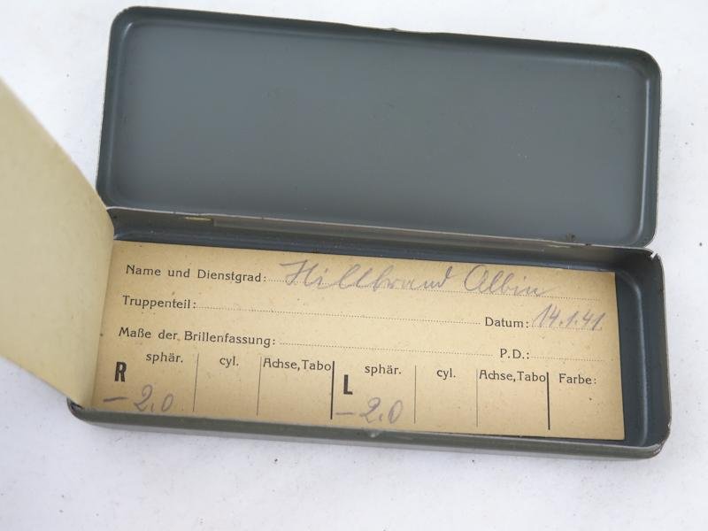 WW2 German soldiers gas mask spectacles - Named — image 5