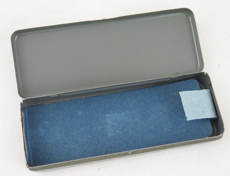 WW2 German soldiers gas mask spectacles - Named — image 6