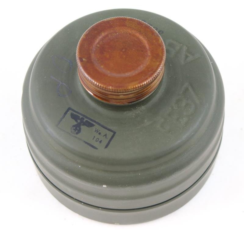 WW2 German Wehrmacht/Waffen-SS Gasmask filter FE37 — image 2