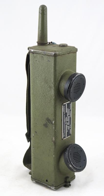 WW2 US army Signal corps BC-611-C Handie Talkie - 1944 — image 2