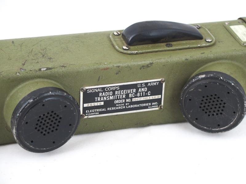 WW2 US army Signal corps BC-611-C Handie Talkie - 1944 — image 4