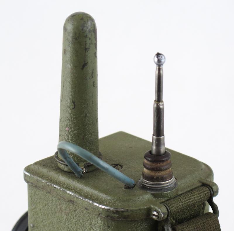 WW2 US army Signal corps BC-611-C Handie Talkie - 1944 — image 6