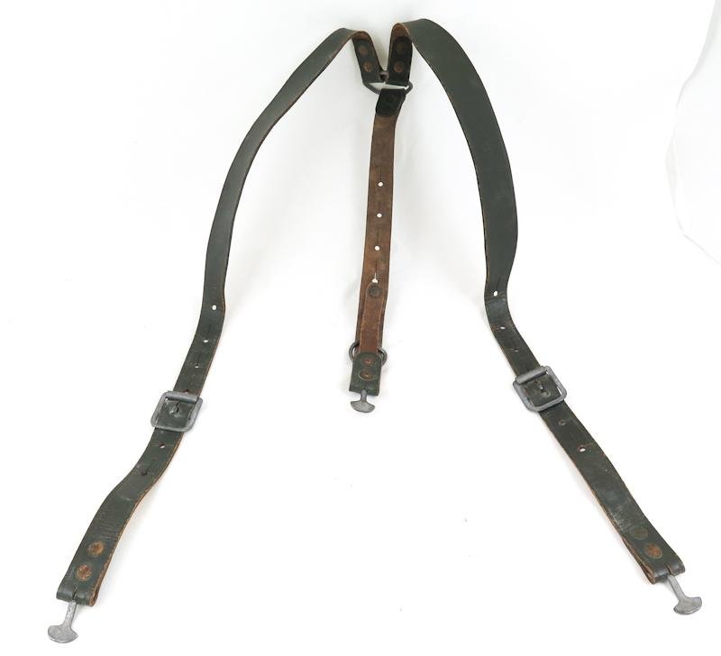 WW2 Finnish army M/34 Y-straps