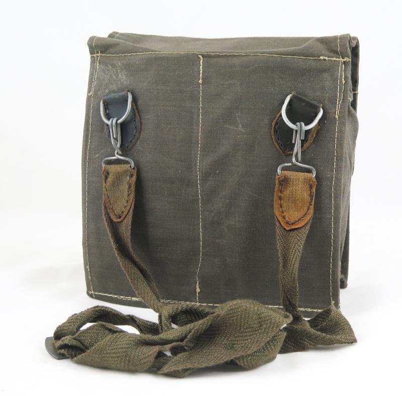 WW2 Finnish medics first aid bag M/43 — image 2
